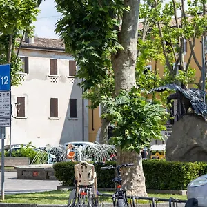 https://lapiccolina.it-lombardy.com