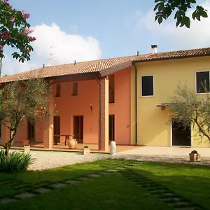Agriturismo Radaméz Séjour à la ferme Monzambano