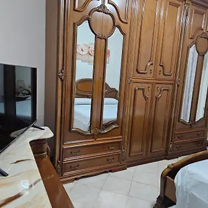 https://casa-cinigiano.it-tuscanyhotel.com